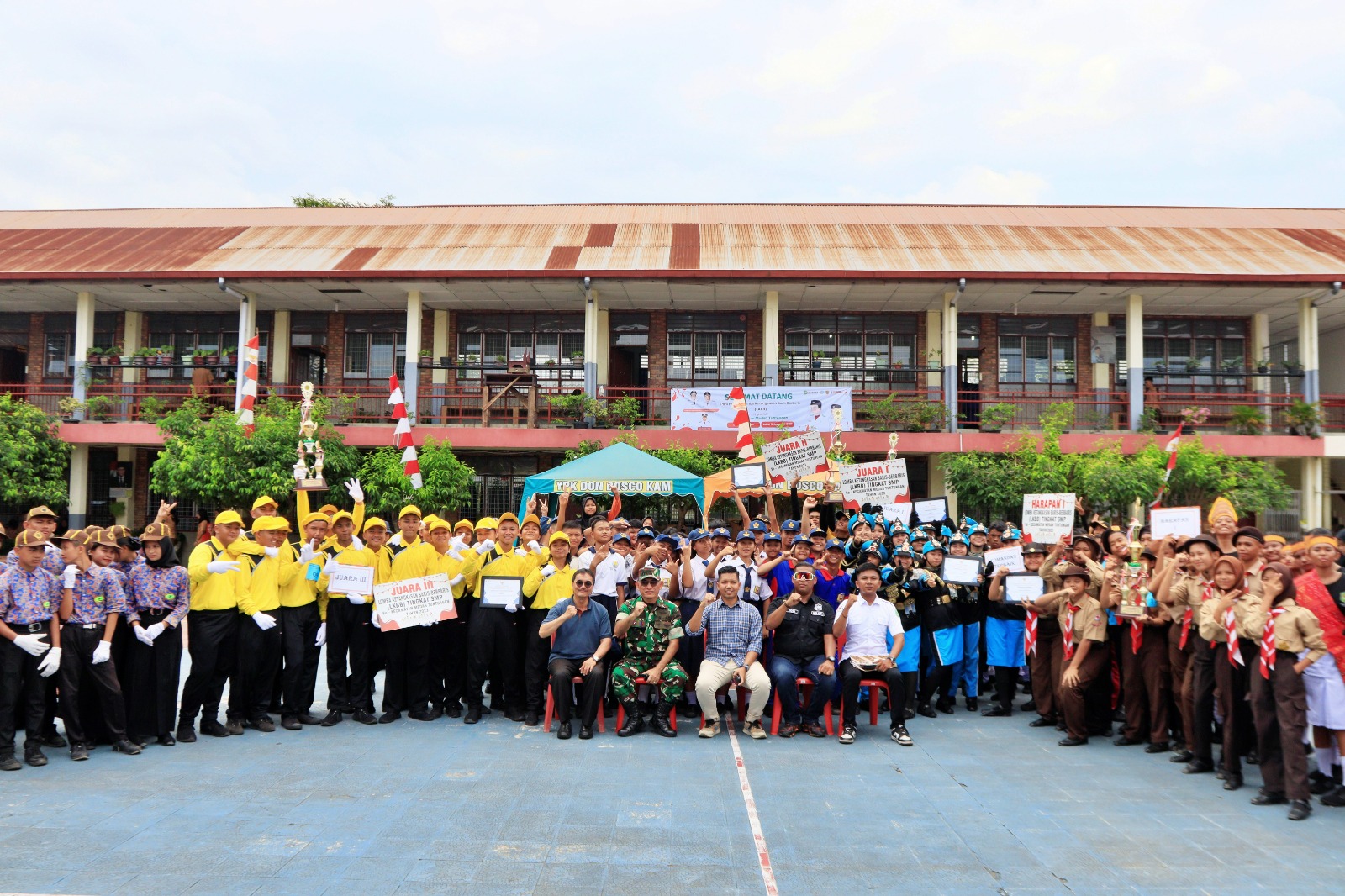 Tingkatkan Ketangkasan, Kecamatan Gelar Lomba Ketangkasan Baris Berbaris Tk. SMP Se- Kecamatan Medan Tuntungan